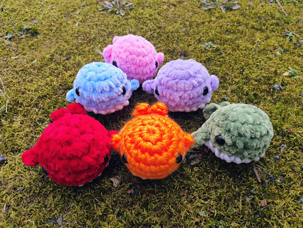Mini Whale Multi-Color Plush Pack